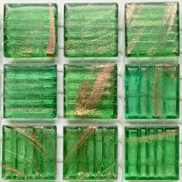 Mozaic din sticlă cu vinișoare aurii 20mm – absint - mosaicshop