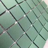 Winckelmans Vert Foncé – plăcuțe de mozaic mate de 20x20 mm pe plasă