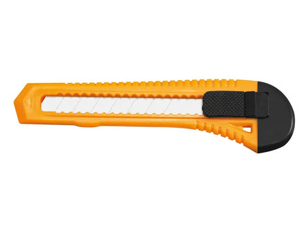 Cutter cu lamă segmentată 18mm