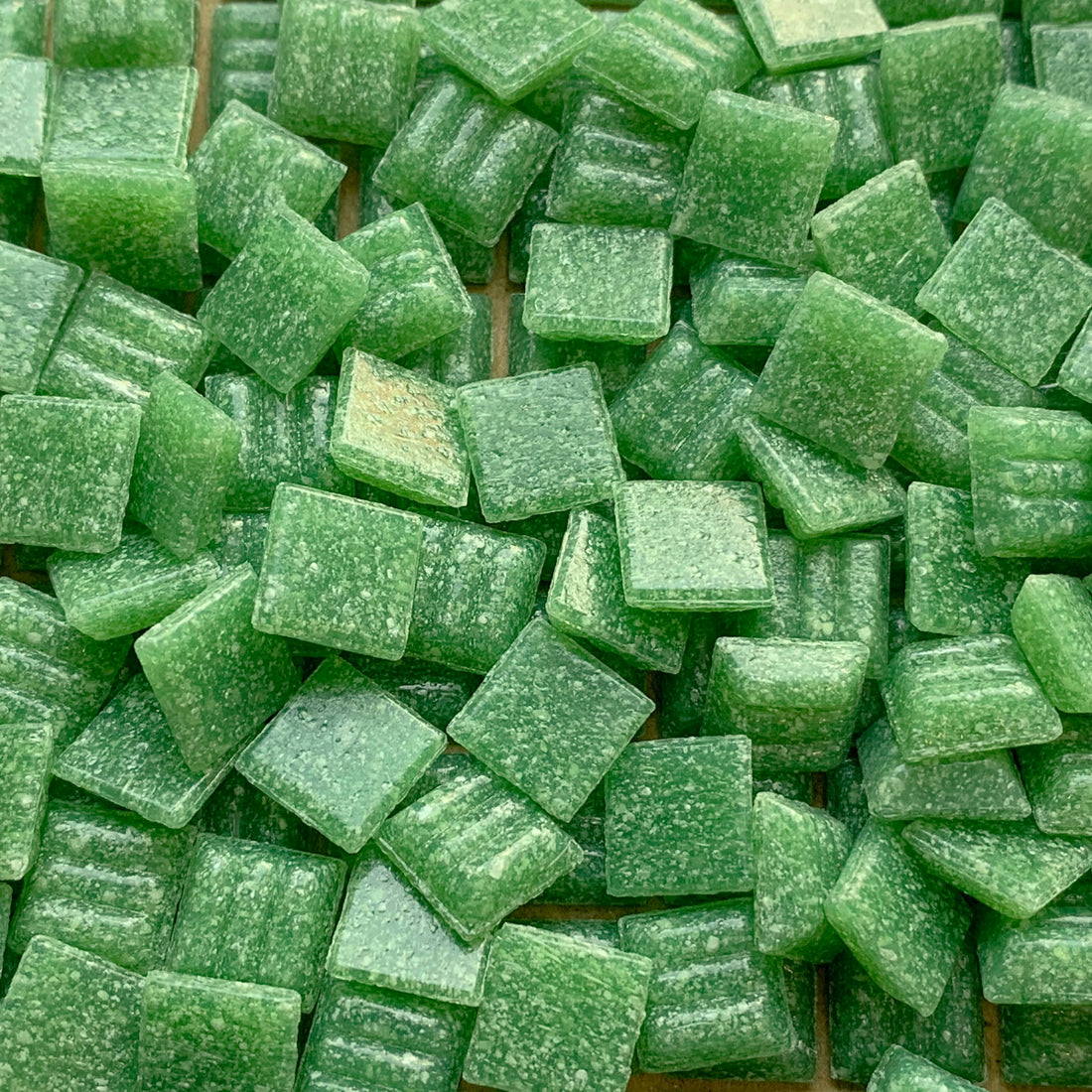 Mosaico in vetro 10 mm Verde foglia