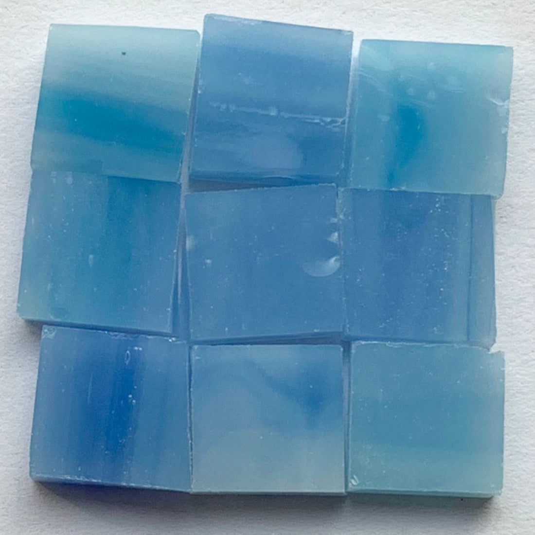 Detaliu Tiffany Glacier albastru caraibian cu nouă piese din sticlă
