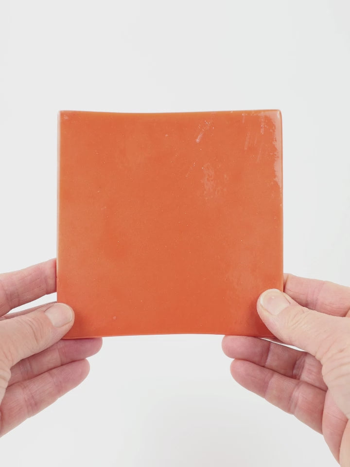 Video showing Morasutti Smalti mosaic tile – orange – 11.5 x 11.5 cm, rotated to show full tile