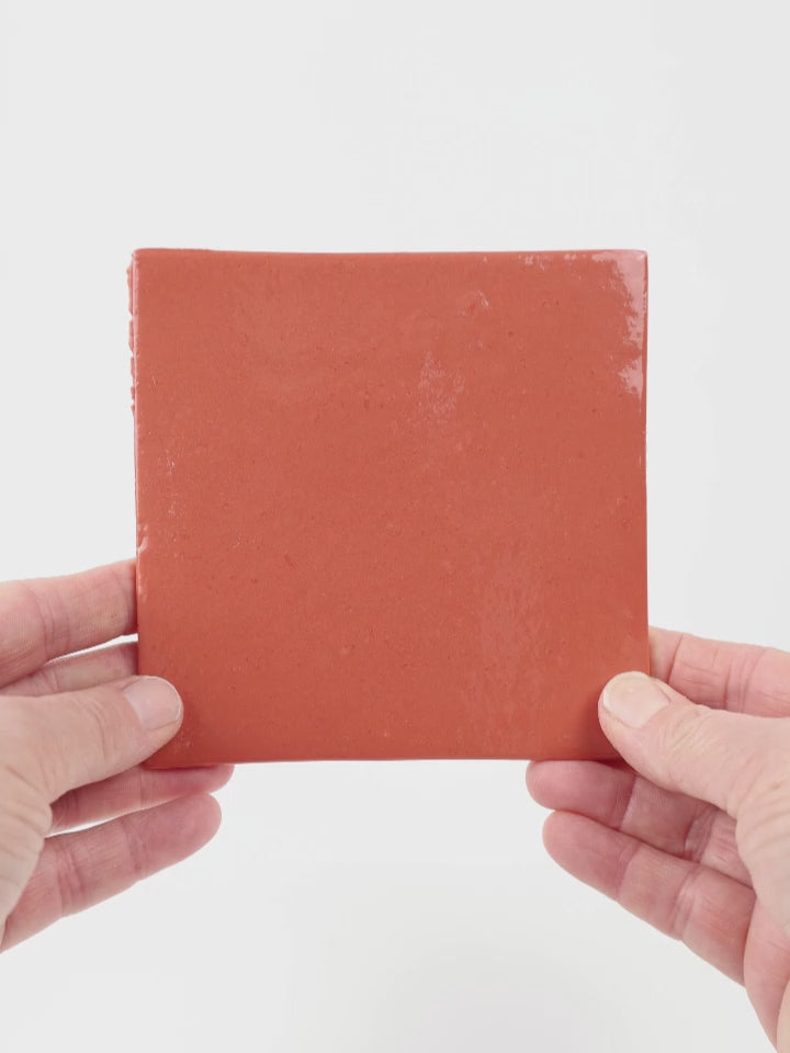 Video showing Morasutti Smalti mosaic tile – blush – 11.5 x 11.5 cm, rotated to show full tile