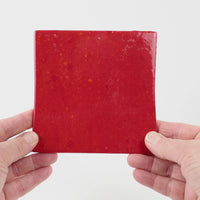 Video showing Morasutti Smalti mosaic tile – red – 11.5 x 11.5 cm, rotated to show full tile