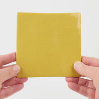 Video showing Morasutti Smalti mosaic tile – yellow – 11.5 x 11.5 cm, rotated to show full tile