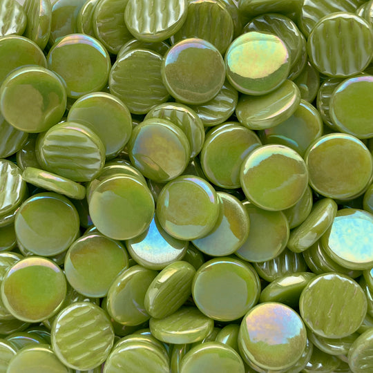 Plăcuță rotundă din sticlă sidefată 18mm – verde acid