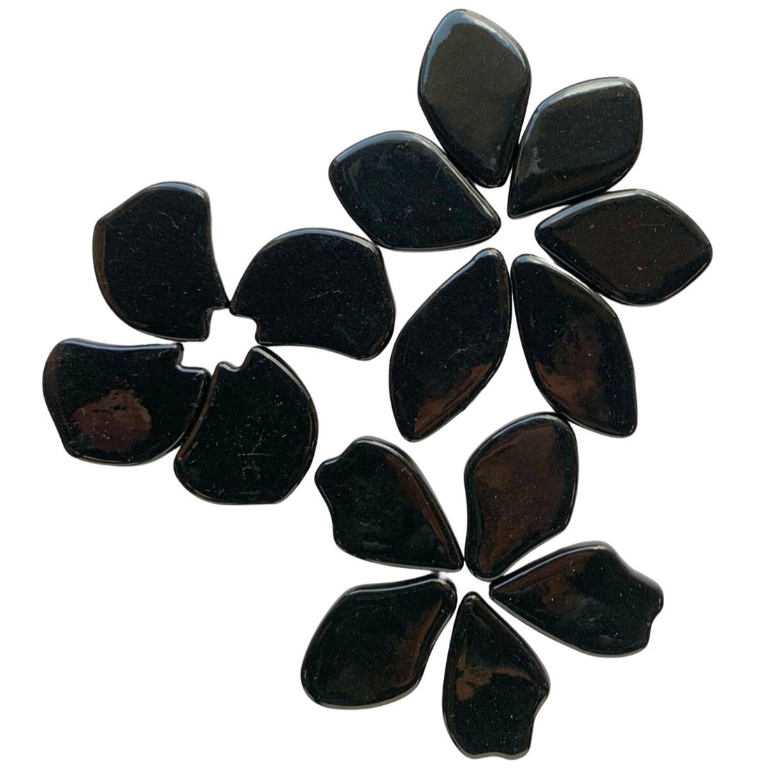 Mozaic din sticlă – Petale din sticlă – negru opalin - mosaicshop