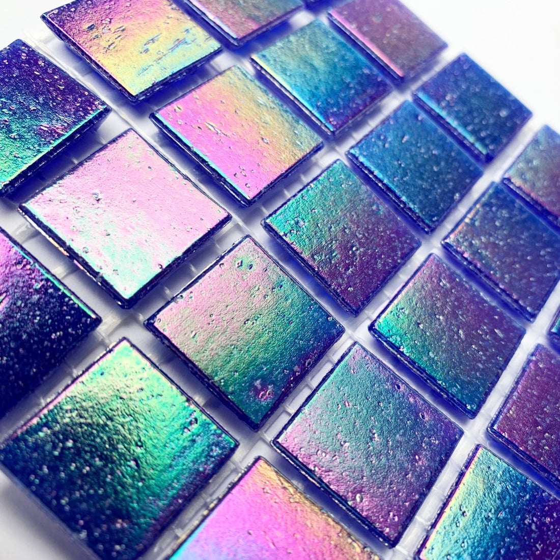 Mozaic din sticlă irizat 20mm – Paua - mosaicshop