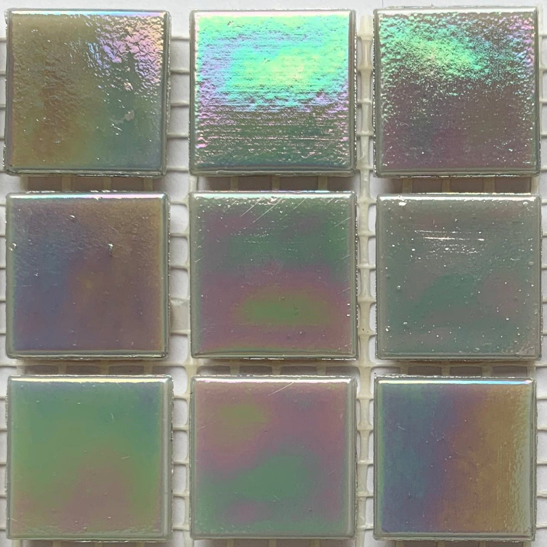 Mozaic din sticlă irizat 20mm – cuarț fumuriu - mosaicshop