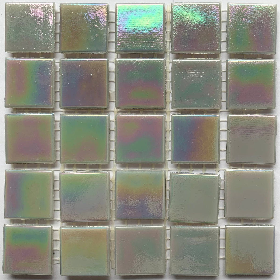 Mozaic din sticlă irizat 20mm – cuarț fumuriu - mosaicshop