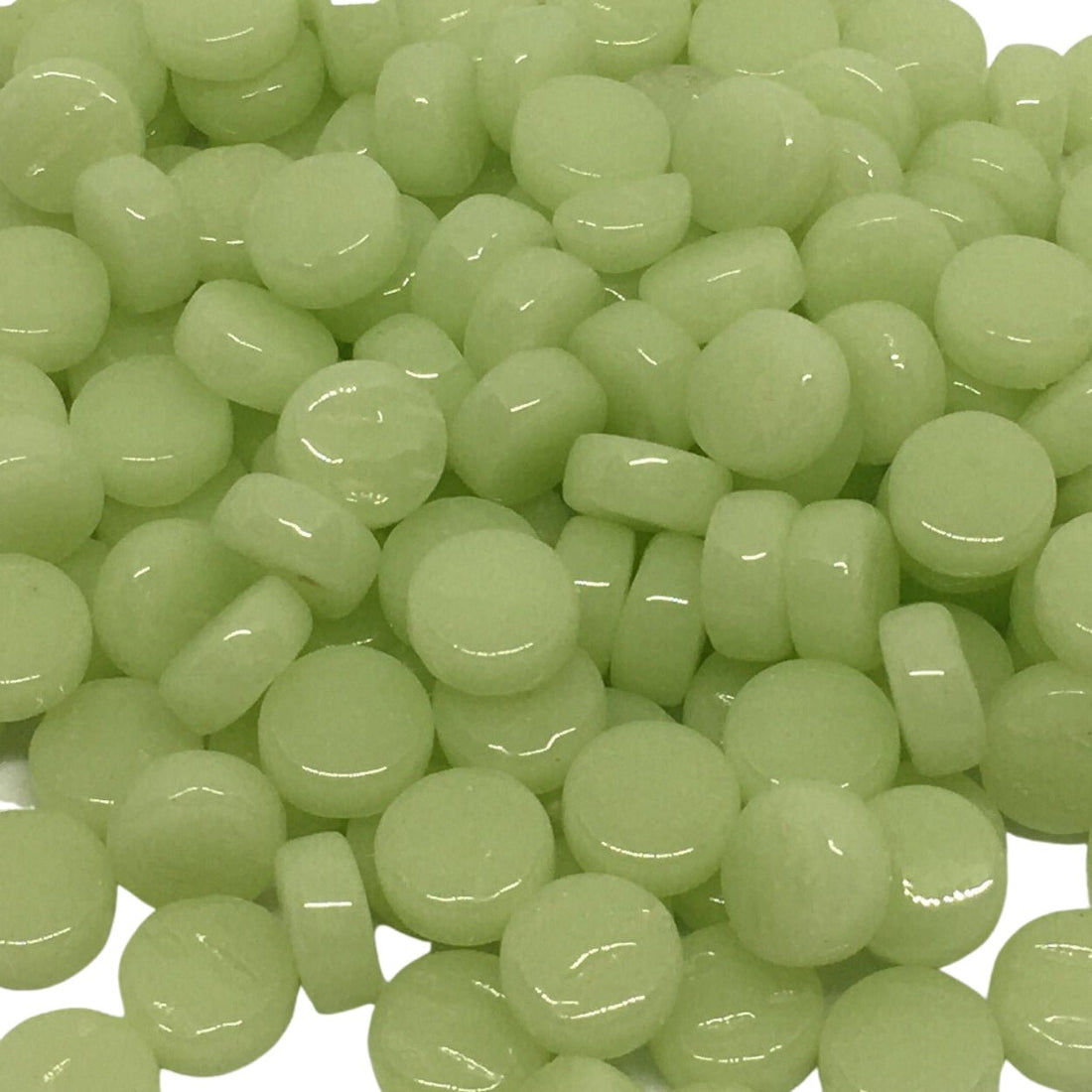 Mozaic din sticlă – Mini discuri 8mm – verde deschis - mosaicshop