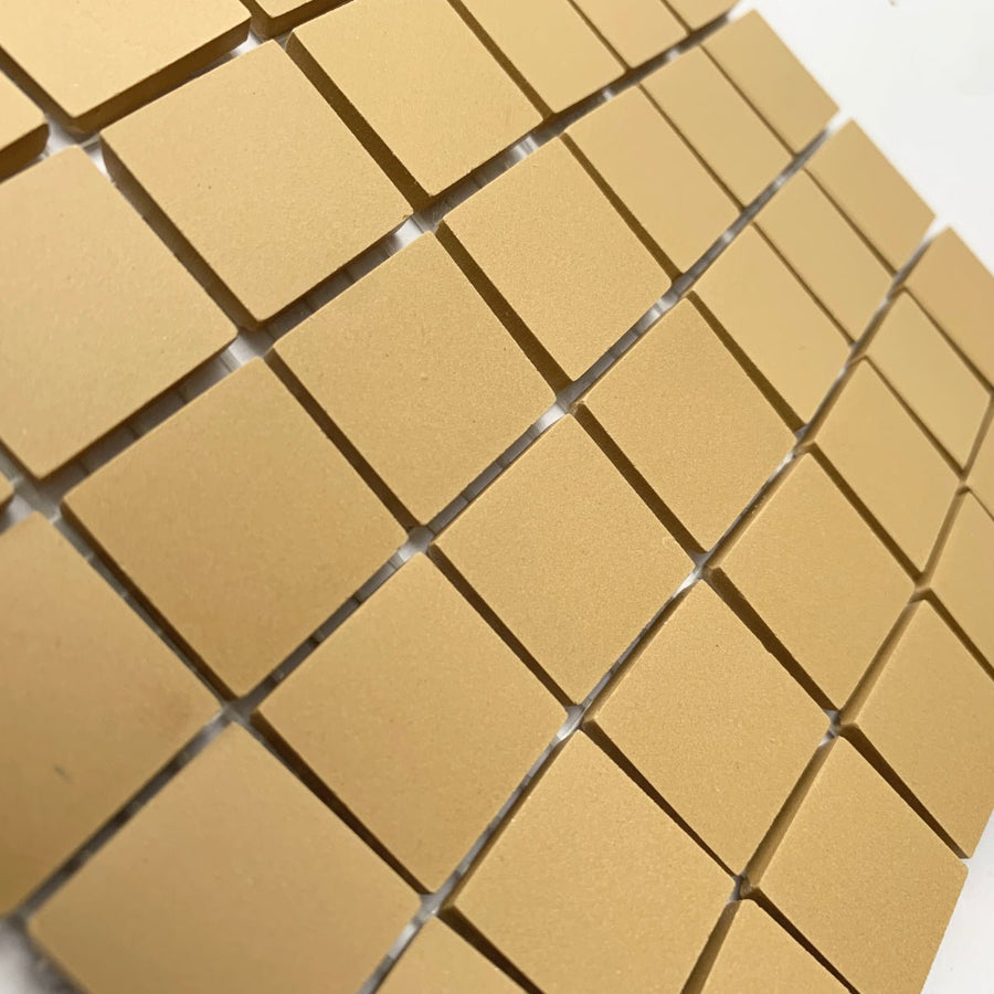 Winckelmans Jaune – plăcuțe de mozaic mate de 20x20 mm pe plasă